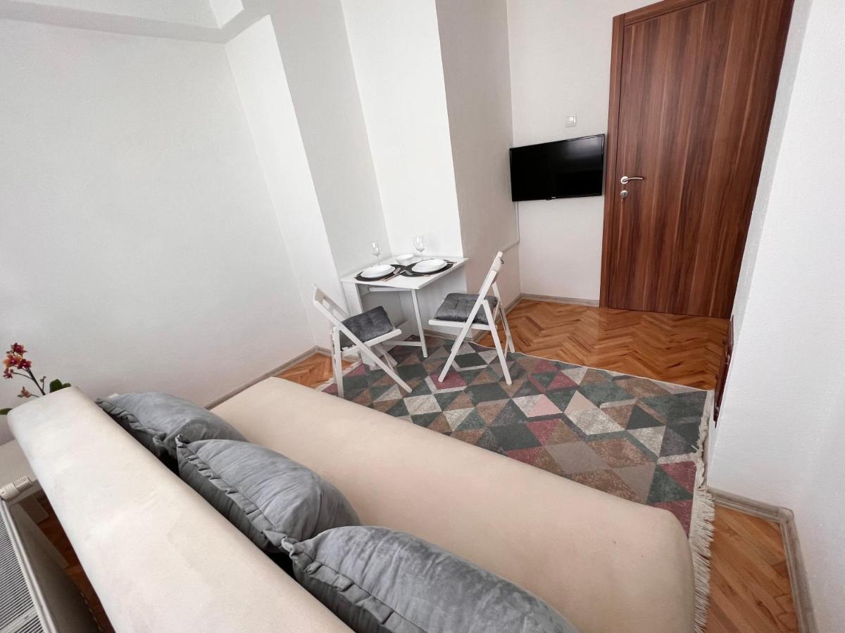 Guest House Kiwi מוסטר מראה חיצוני תמונה