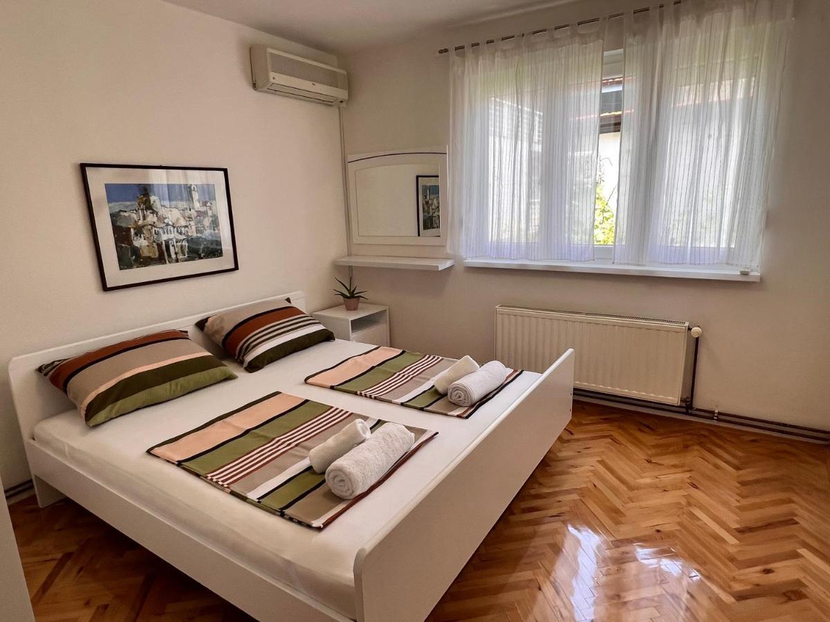 Guest House Kiwi מוסטר מראה חיצוני תמונה