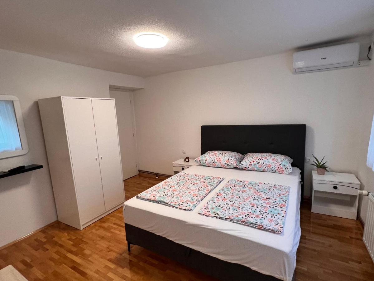 Guest House Kiwi מוסטר מראה חיצוני תמונה